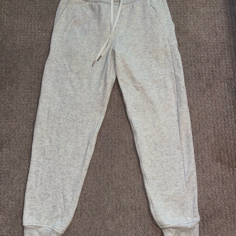 Lululemon Scuba Jogger Sweatpants